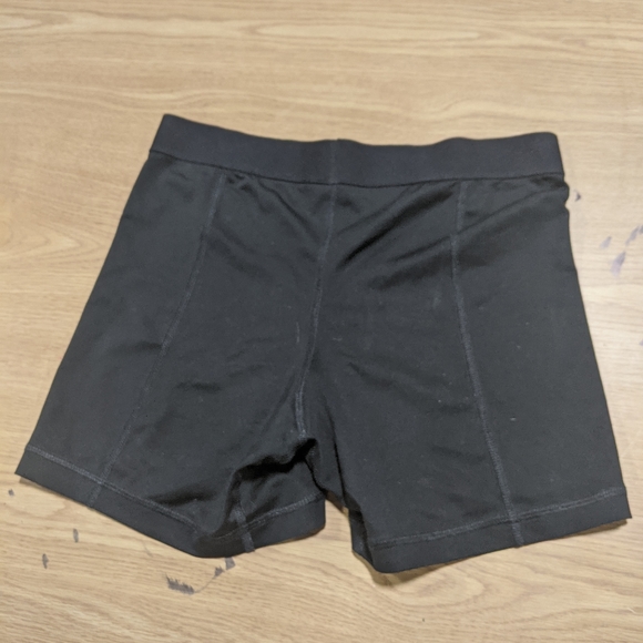 *CHARITY FUNDRAISER* Nike small stretch short shorts size small - Picture 2 of 7